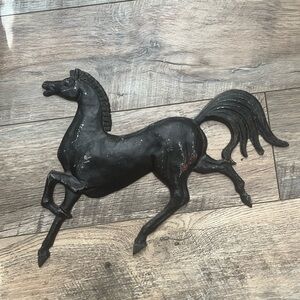 Cast Iron Horses Antique indoor/Outdoor Wall Hanging Decor trotting